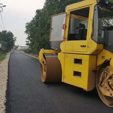GALERIE FOTO: Străzi asfaltate pentru prima dată în istoria orașului Odobești